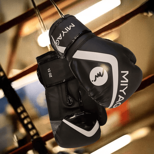 Boxeo Profesional vs. Boxeo Amateur: Historia, diferencias y la importancia de los guantes - MIYAGI COLOMBIA