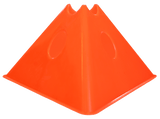 Cono Triangular de Polietileno con Huecos de 12CMS MIYAGI - MIYAGI COLOMBIAnaranja