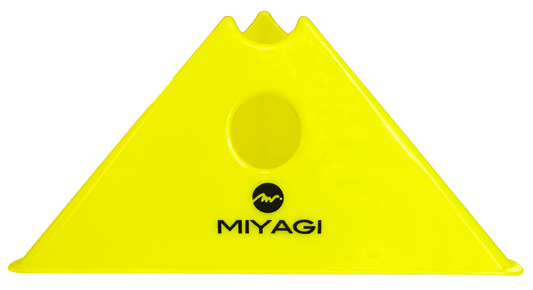 Cono Triangular de Polietileno con Huecos de 12CMS MIYAGI - MIYAGI COLOMBIAverde