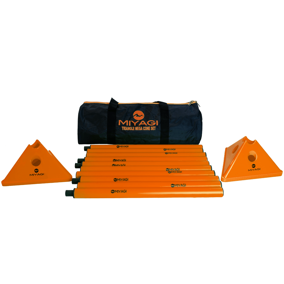 Set de Entrenamiento Miyagi con Conos y Postes 30M - MIYAGI COLOMBIAVerde