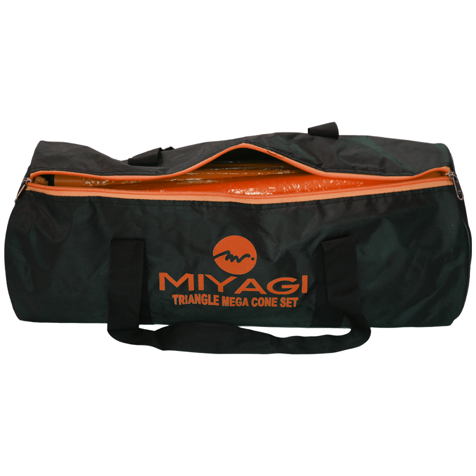 Set de Entrenamiento Miyagi con Conos y Postes 30M - MIYAGI COLOMBIAVerde