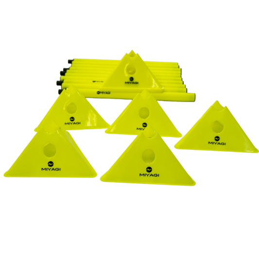 Set de Entrenamiento Miyagi con Conos y Postes 30M - MIYAGI COLOMBIAVerde